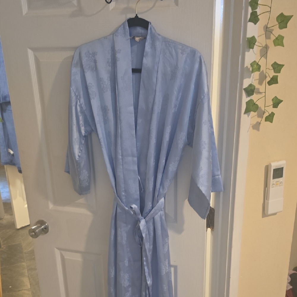 Light Blue Floral Kimono Robe